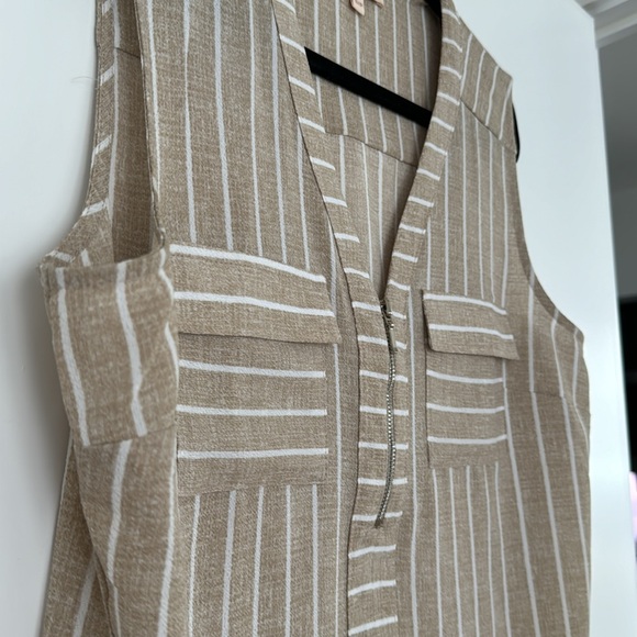 Summer Top - Picture 5 of 6